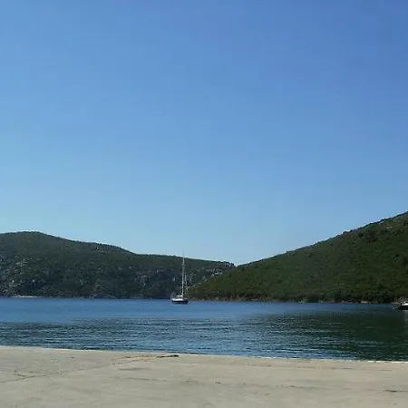 Ξενοδοχείο με διαμερίσματα Porto Blue 3*