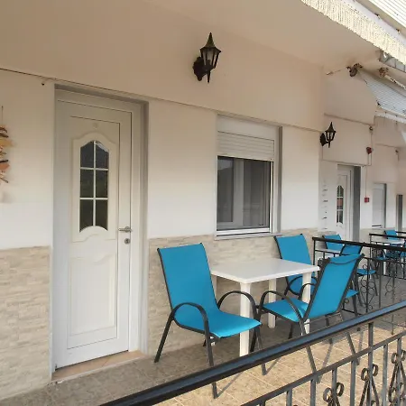 Ξενοδοχείο με διαμερίσματα Porto Blue 3*