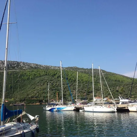 Ξενοδοχείο με διαμερίσματα Porto Blue Χαλκιδική